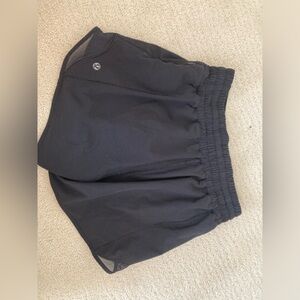 Lululemon black Hotty hot shorts size 2